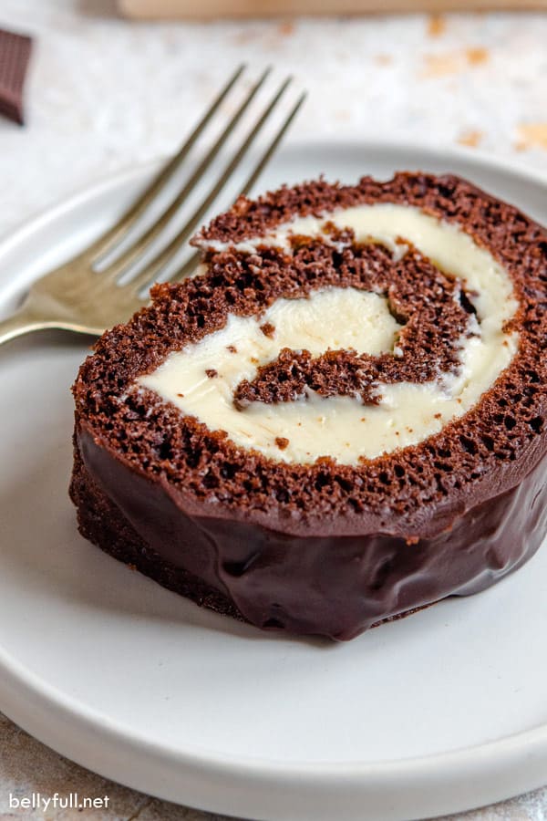 Keto Chocolate Roll Cake - Keto Recipes